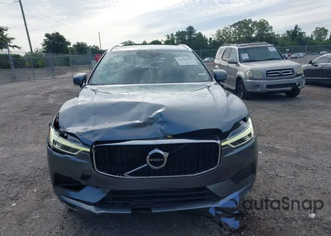 2021 Volvo Xc60 T5 Momentum z USA, uszkodzony, nr VIN YV4102DK8M1726892
